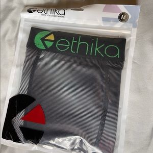 ethika Men (M)